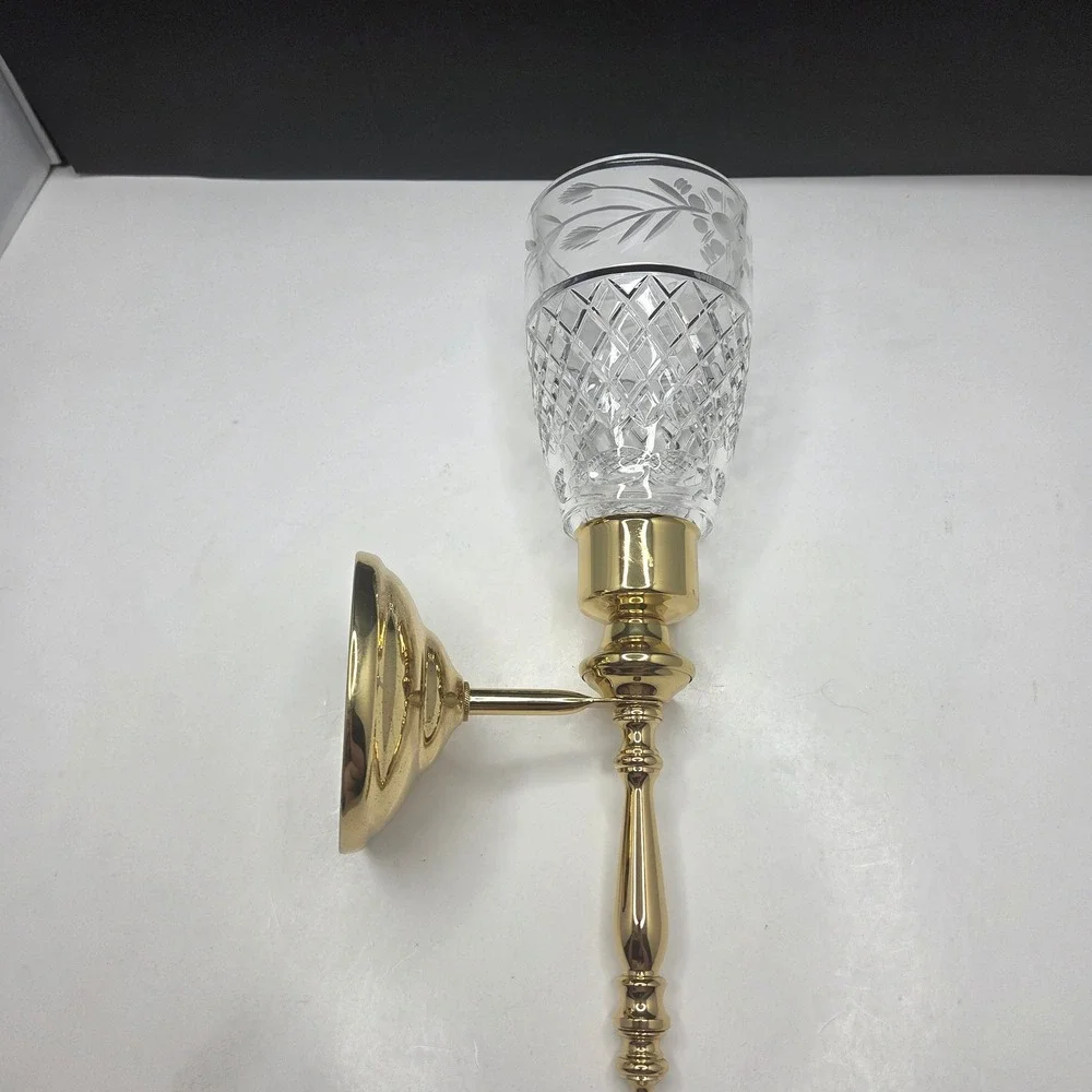Vintage Brass Wall Sconce Etched Crystal Hurricane Shade Gold Tone 14